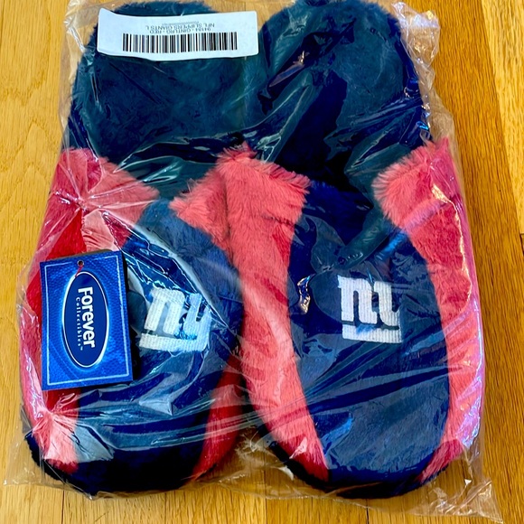 BNIP Forever Collectibles Men’s Size Large NY GIANTS SLIPPERS/SLIDES - Picture 1 of 6